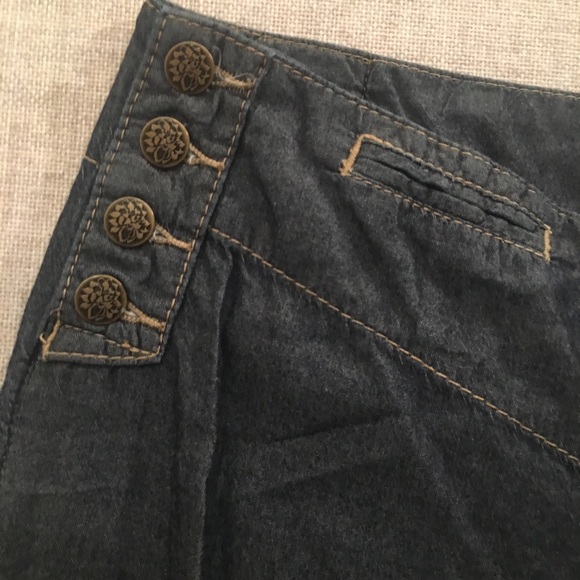 BCBGeneration Size Button Bootcut Jeans Size 30 - Picture 3 of 7